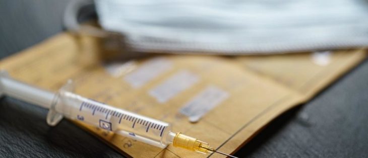 Impfpflicht im Gesundheitswesen: Was Arbeitgeber dazu wissen müssen