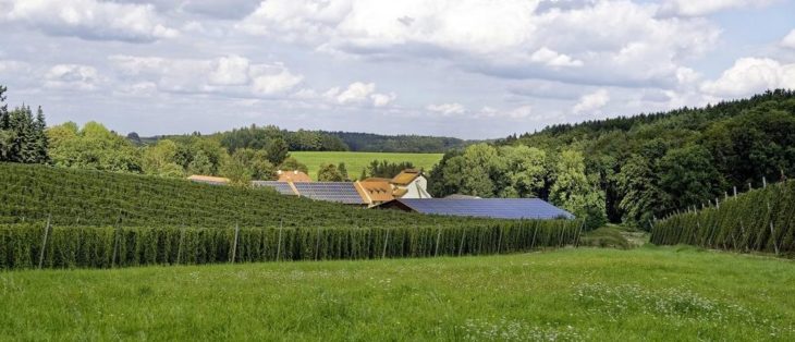 Erbbaurecht bestellen: Vorsicht bei außerlandwirtschaftlicher Nutzung