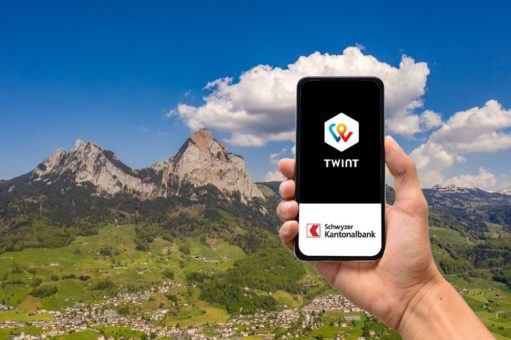 SZKB erweitert ihr digitales Angebot mit SZKB TWINT App