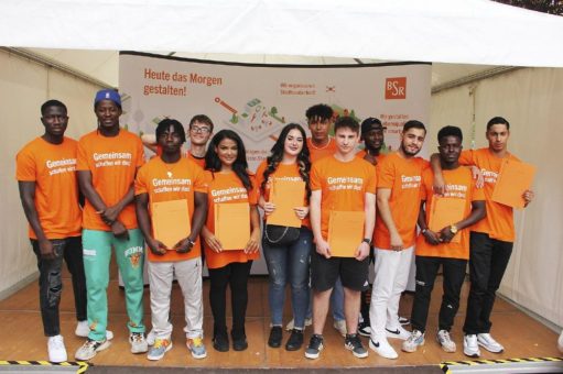 Integrationsprojekt „Gemeinsam schaffen wir das!“: Zwölf Jugendliche erreichen Abschluss
