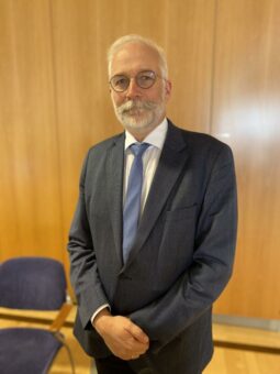 Dr. Jens-Andreas Münch neuer Vorsitzender der DAC/NRF-Kommission