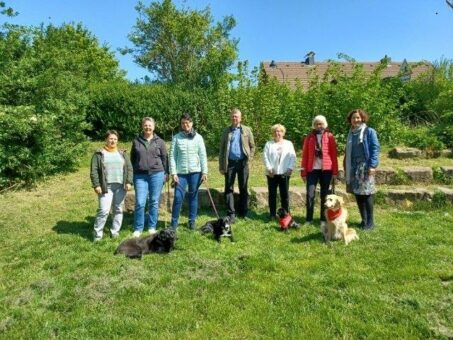 Neuer Hundebesuchsdienst des DRK-Düsseldorf für Senioren