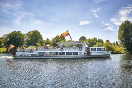 Weiße Flotte Mülheim zurück auf der Ruhr