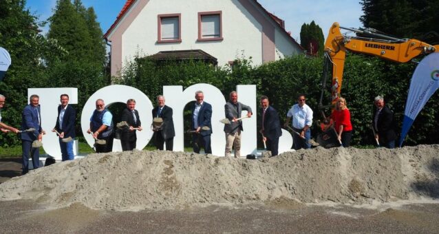 Historischer Spatenstich für flächendeckenden Glasfaserausbau im Neckar-Odenwald-Kreis