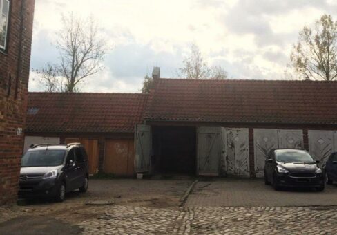 Kunsttankstelle – TH-Architekturstudierende planen Garagen zu Ateliers um