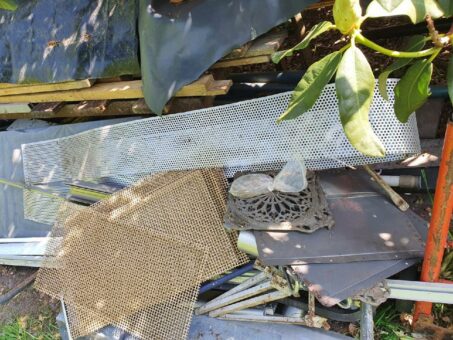 Unser kompetentes Team im Bereich Haus und Garage Entrümpelung steht Ihnen gerne jederzeit zur Verfügung