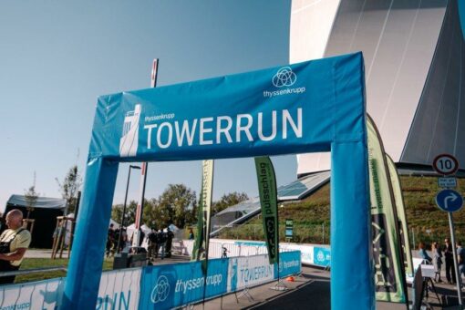 Am thyssenkrupp-Testturm geht der höchste Treppenhauslauf Westeuropas 2019 in die zweite Runde