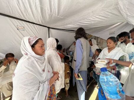 Shelter Now hilft Opfern der schweren Überflutungen in Pakistan und Afghanistan