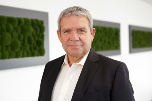 ElectronicPartner – unsere Farbe verpflichtet!