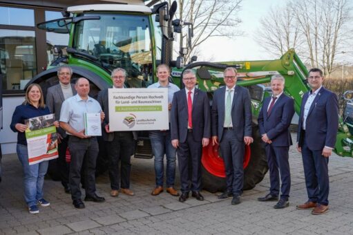 E-Mobilität bei Land- und Baumaschinen