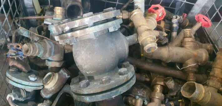 Durch professionelle Schrotthändler Schrottabholung in Dinslaken und Umgebung