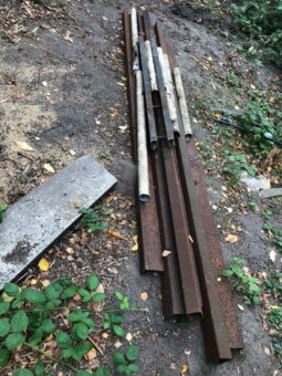 Bei Firmen und Kleinbetriebe  – Schrotthändler Ratingen