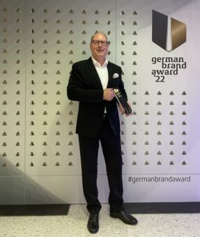 German Brand Award 2022: Impfkampagne des Handels als „Brand Impact of the Year“ ausgezeichnet