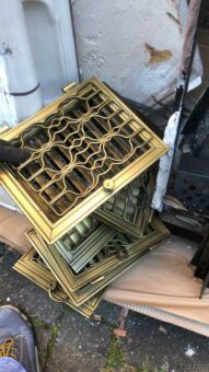 Schrott loswerden mit Schrotthändler oder durch einen Containerdienst aus Rietberg