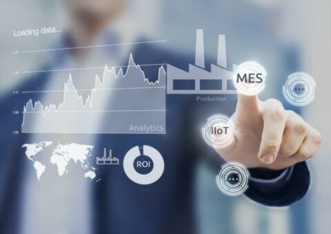 MES meets IIoT: iTAC mit neuen Edge- und Analyse-Tools auf der „productronica“