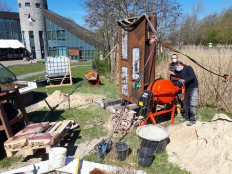 Trockenen Fußes ins Moor blicken