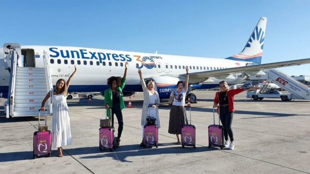Zehn Jahre „Shopping Queen“ bei VOX: Kandidatinnen der Jubiläumswoche heben mit SunExpress nach Antalya ab