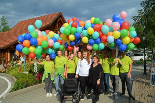 Ballonfiesta am Gitzenweiler Hof für den guten Zweck – 10.000€ für Tabea