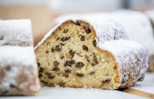 Die besten Stollen der Stadt – Stollenprüfung der Bäcker-Innung Berlin in den Schönhauser Allee Arcaden ‒ und alle dürfen probieren