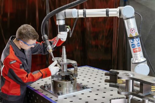 Cobot Welding World: Lorch Schweißtechnik baut seine  erfolgreiche Cobot-Lösung weiter aus