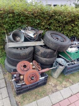 Altschrott Los werden bei Schrottabholung Köln