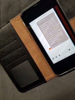 Mahnen per Handy — eine zeitgemäße Alternative