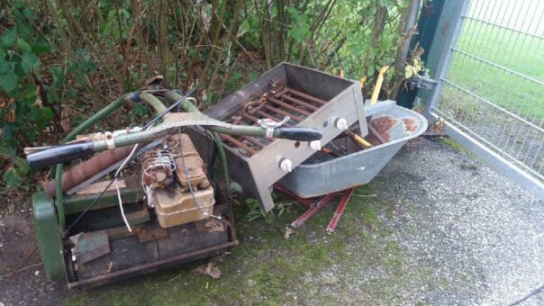 Selbstverständlich kostenfrei bietet Schrottabholung Hürth ihren Schrottdienst