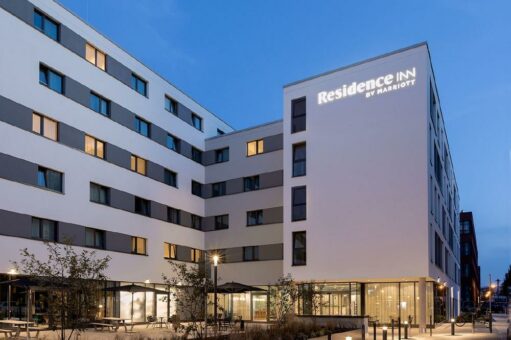 BNP Paribas REIM erwirbt für einen ihrer Fonds einen Hotelneubau mit 10.000 m² in Hamburg-Altona
