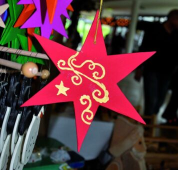 Adventsstimmung im Christophsbad Göppingen: Zweitägiger Weihnachtsmarkt mit Verkaufsbasar