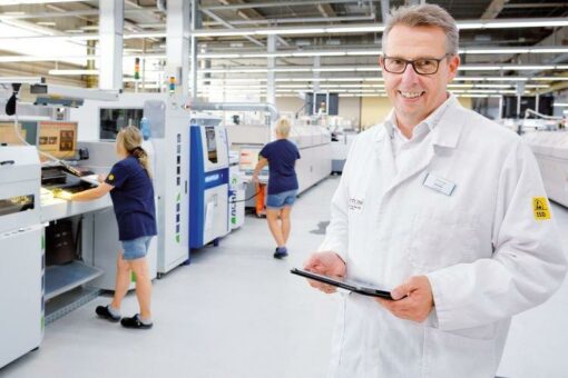 Smart Electronic Factory zeigt bei Hybrid-Event: „Produktivitätssprung durch digitale Transformation“