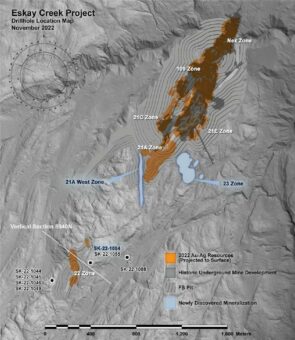 Skeena meldet Entdeckung einer neuen Mineralisierung; erbohrt 2,15 g/t AuÄq über 40,67 Meter