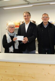 Lions Club Landshut spendet 2000 Euro an die Landshuter Tafel