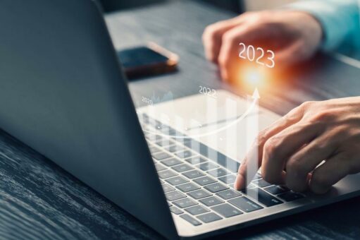 Unternehmen setzen 2023 gezielt auf Community Insights