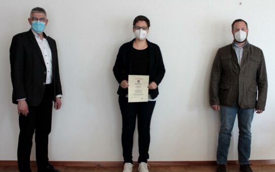 Judith Otterbein ist die neue Bienensachverständige für den Vogelsbergkreis