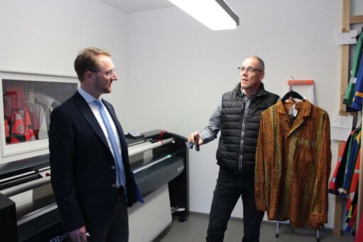 Bücking Dreinaht aus Romrod stellt Berufs- und Schutzkleidung her