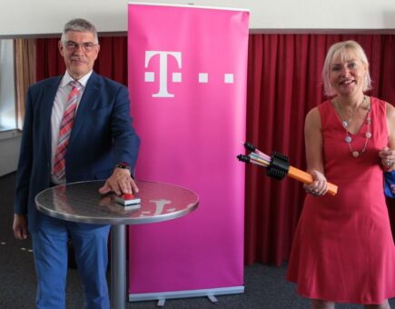 Anschluss der Gerhart-Hauptmann-Schule in Alsfeld an das Glasfasernetz