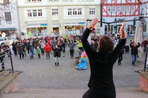 „Steht auf! Streikt! Tanzt!“