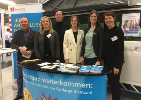 Berufliche Weiterbildung: Beratung, Fördermöglichkeiten und Berufsabschlüsse nachholen in Mittelhessen