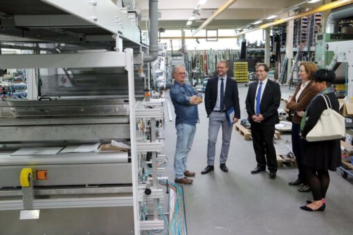 Mercedes unter den Kaschiermaschinen