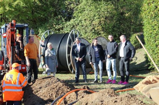 Schnelles Internet für 2100 Haushalte