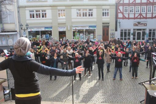 „Steht auf! Streikt! Tanzt!“