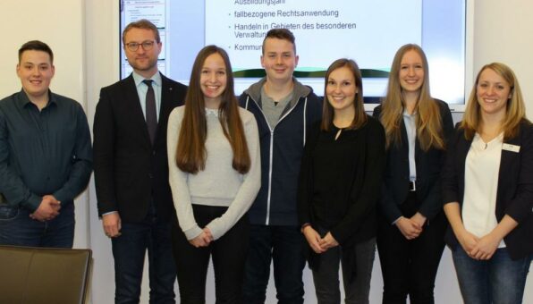Dr. Mischak: Wir freuen uns auf  sehr qualifizierte junge Leute