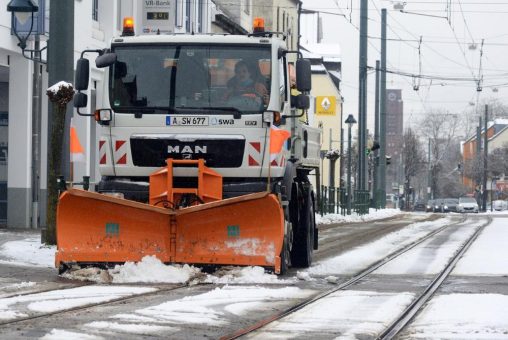 Mit Fett und Schneepflug gegen Eis und Schnee: Die Winterdienste der swa