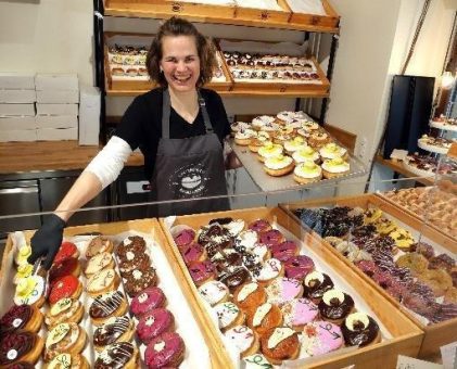 Pfannkuchen zu Silvester? Bäcker-Innung Berlin erklärt die Geschichte, zeigt Trends und bietet Rezepte zum Nachbacken