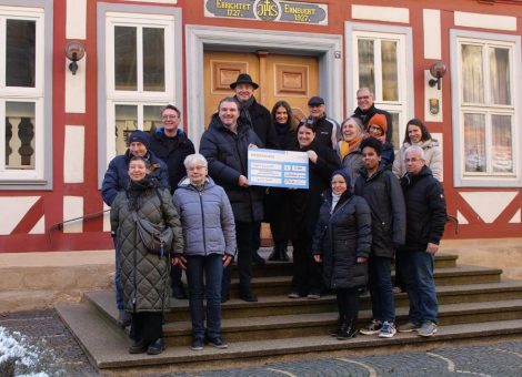 Gemeinsam mit der Caritas Südniedersachsen unterstützt die goetel den Heiligabendkreis Duderstadt