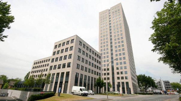 Dortmund: CUBION vermittelt rd. 2.000 m² Bürofläche im Westfalentower an der B1!