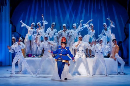 Weihnachten mit zusätzlicher Winterrevue