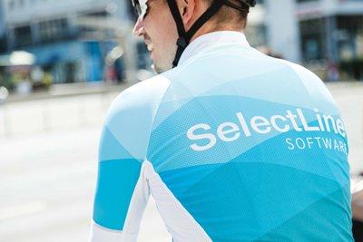 Radfahren für den guten Zweck – SelectLine Mitarbeitende treten kräftig in die Pedale