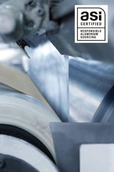 SIG führend in der Branche mit der Beschaffung von 100% ASI-zertifiziertem Aluminium für aseptische Kartonpackungen