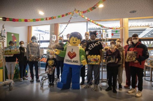 LEGOLAND® Deutschland schenkt kleinen Patienten ein Lächeln